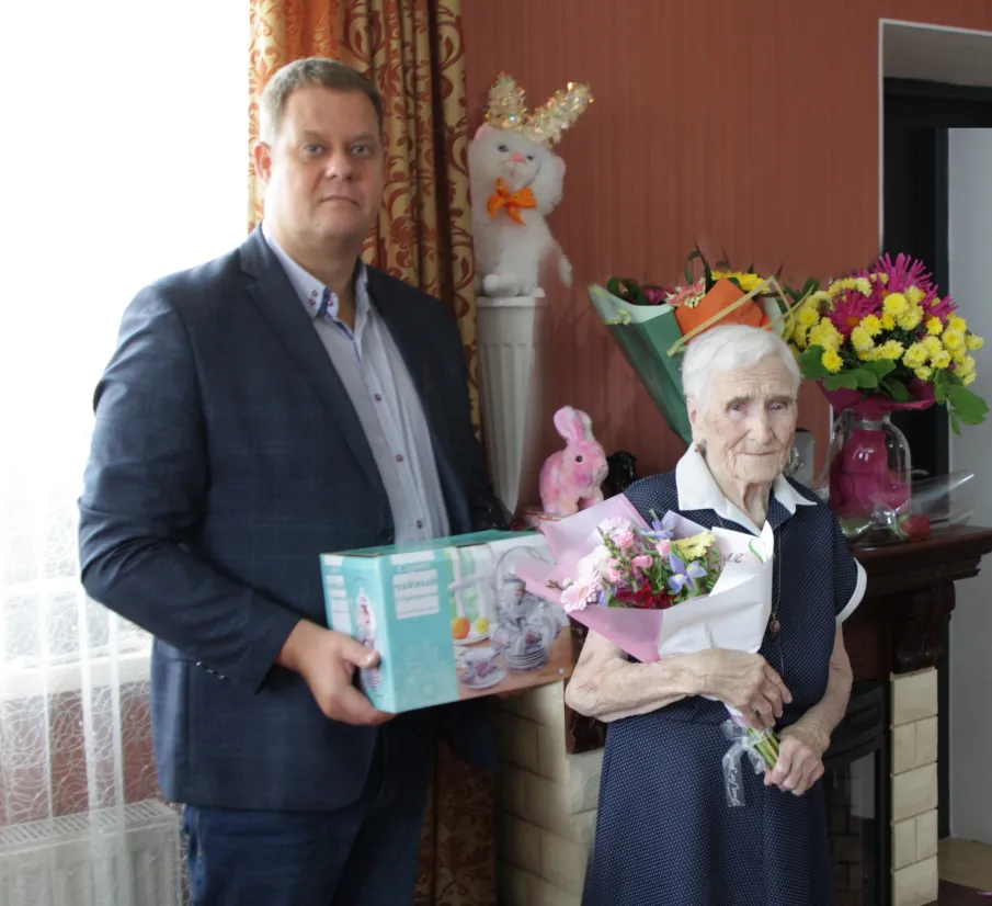 Поздравляем с 95-летним юбилеем Евгению Ивановну Леванову!