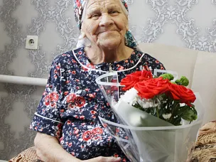 Поздравляем с 90-летним юбилеем Веру Александровну Большухину!