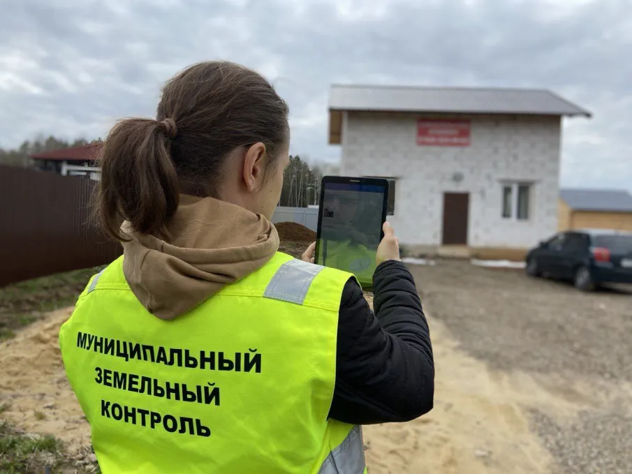 Ежегодно на территории  округа  проводится муниципальный земельный контроль